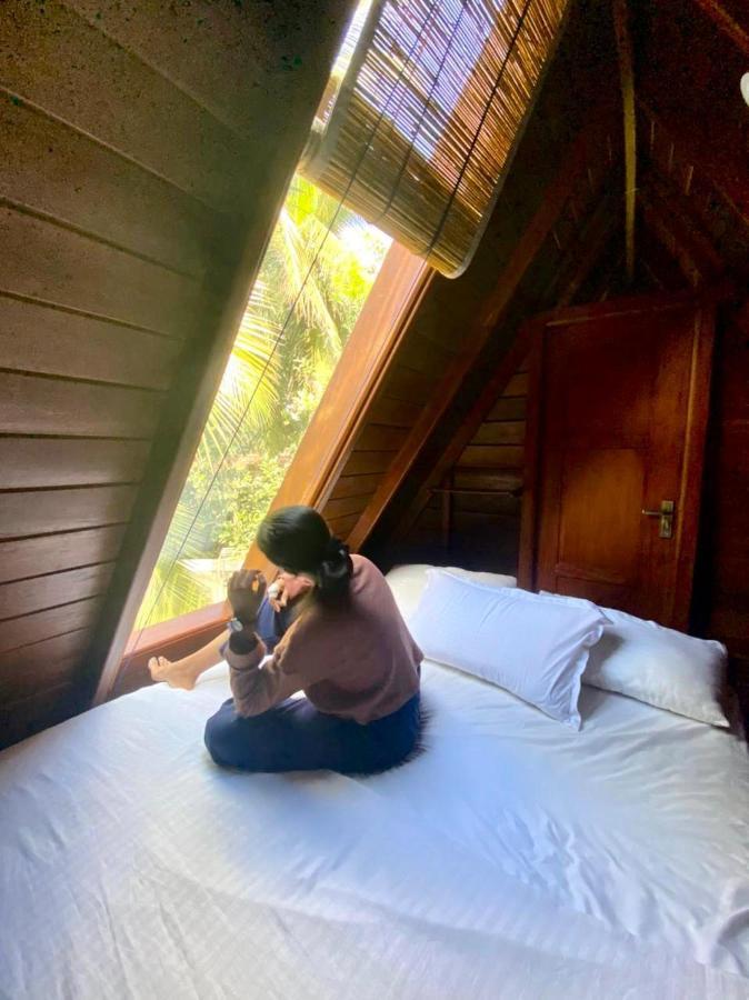 Sky View Cabin Unawatuna Exterior photo